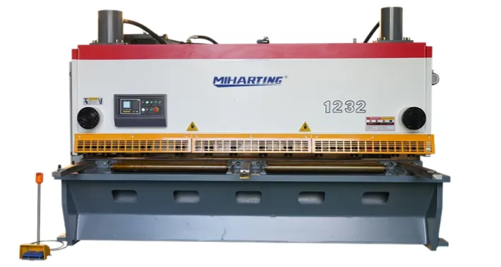 Hydraulic Guilltine Shearing Machine